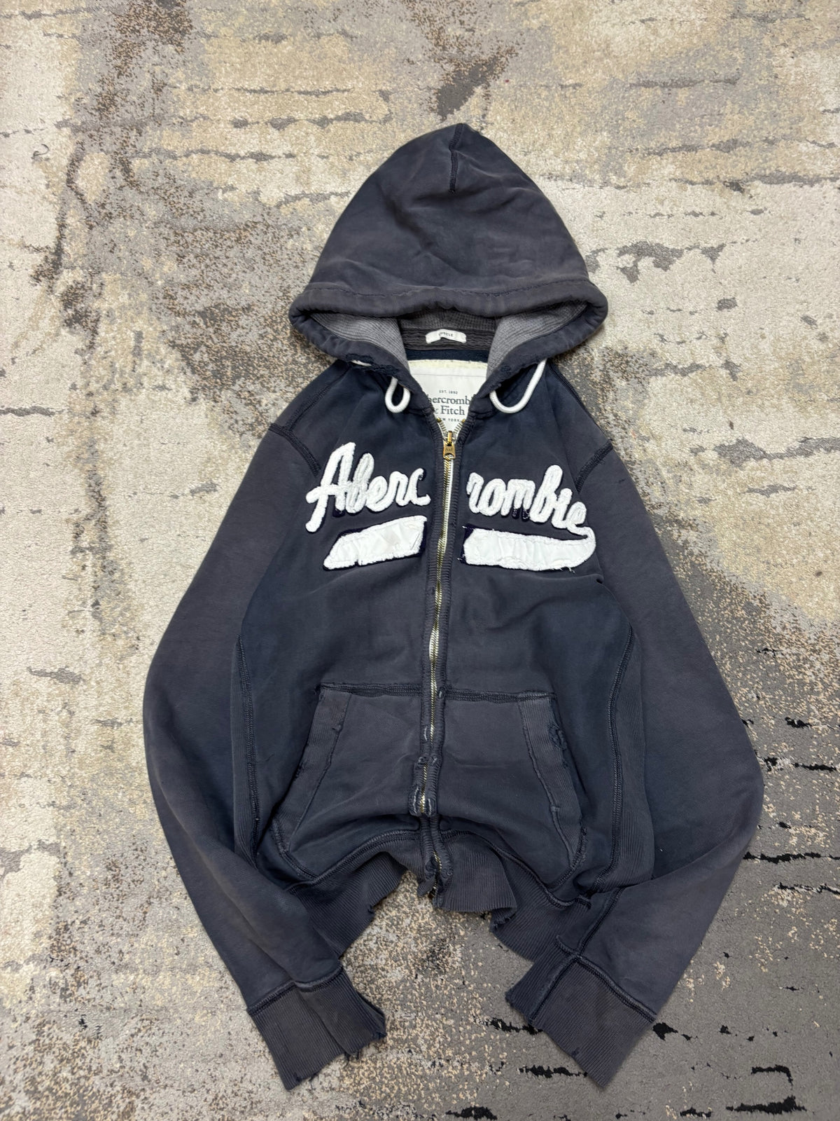 Abercrombie & Fitch Bluza Japan style Abercrombie&Fitch, damskie w bardzo dobrym stanie rozmiar XL, widok z przodu