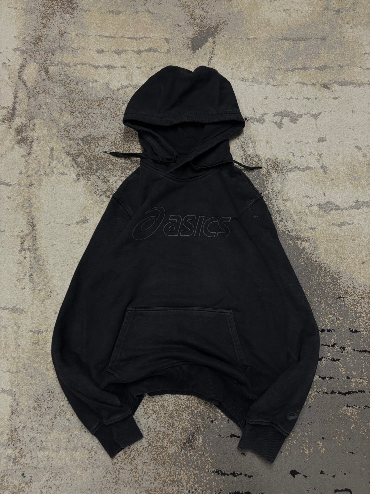 Bluza hoodie Asics, damskie w bardzo dobrym stanie rozmiar M, widok z przodu