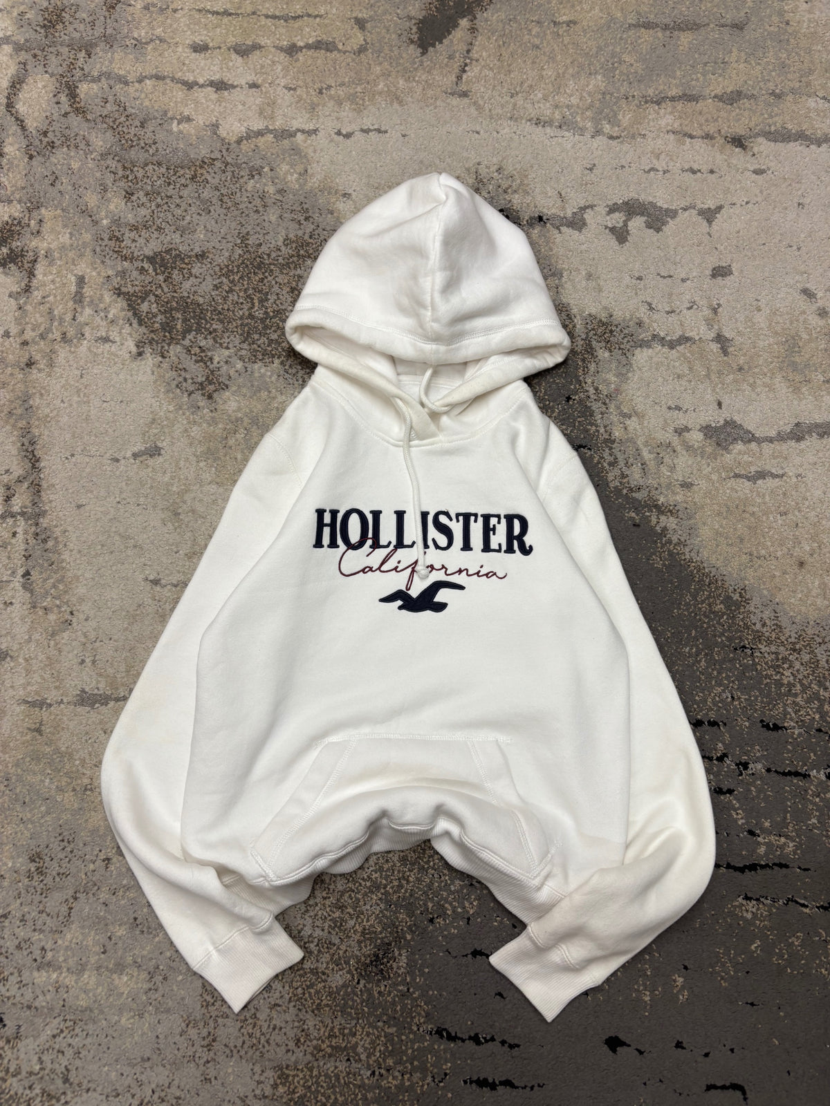 Bluza Hollister hoodie, damskie w bardzo dobrym stanie rozmiar XS, widok z przodu