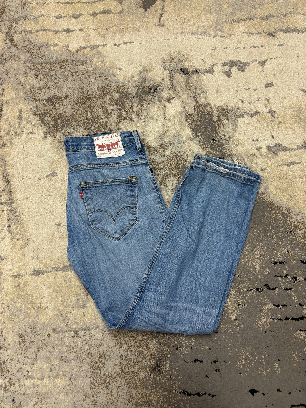 Levi's Jeansy LEVI’S, męskie w bardzo dobrym stanie rozmiar 48 | W32, detal