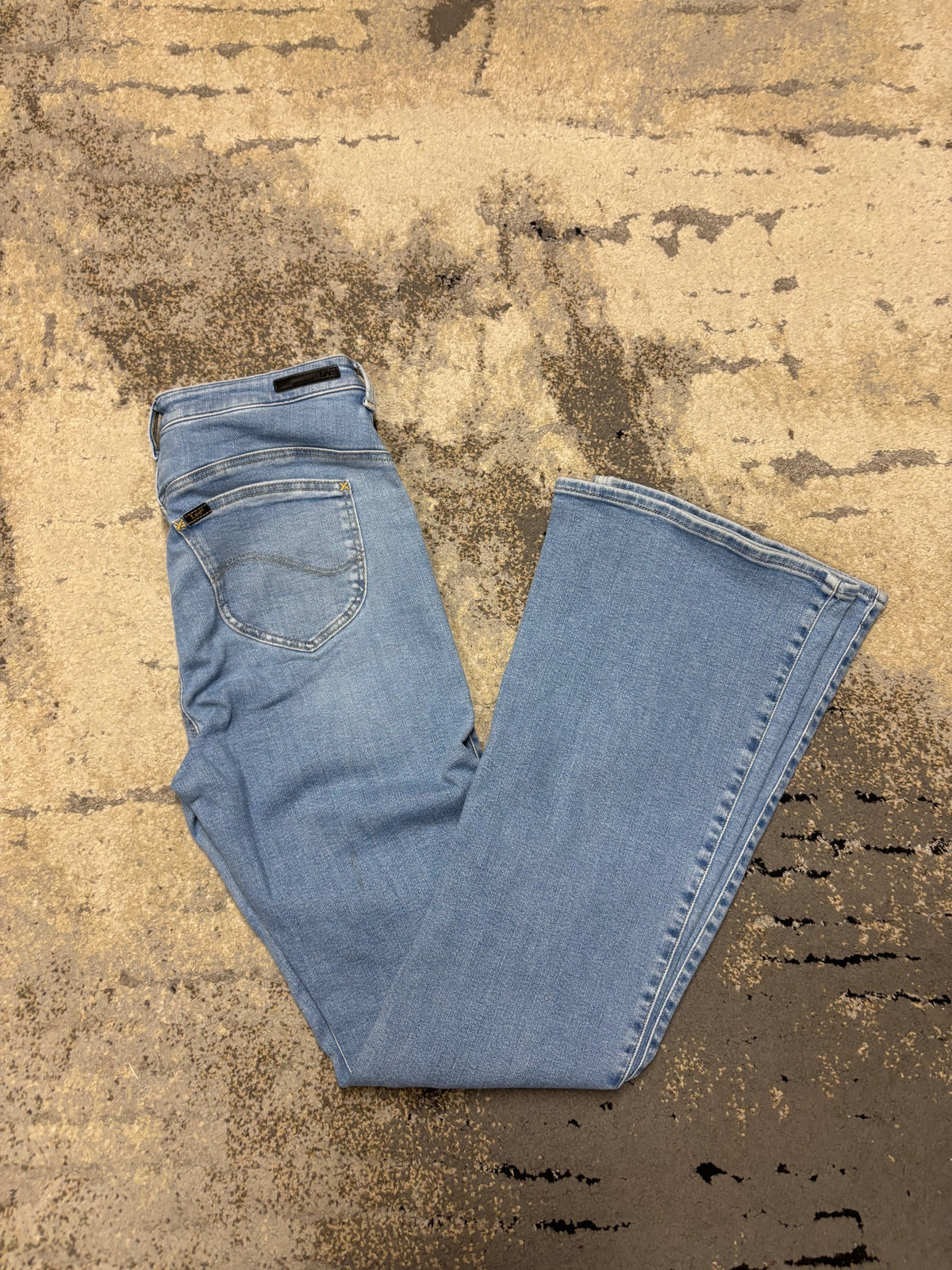 Levi's Jeasny LEVI’S, damskie w bardzo dobrym stanie rozmiar L, detal
