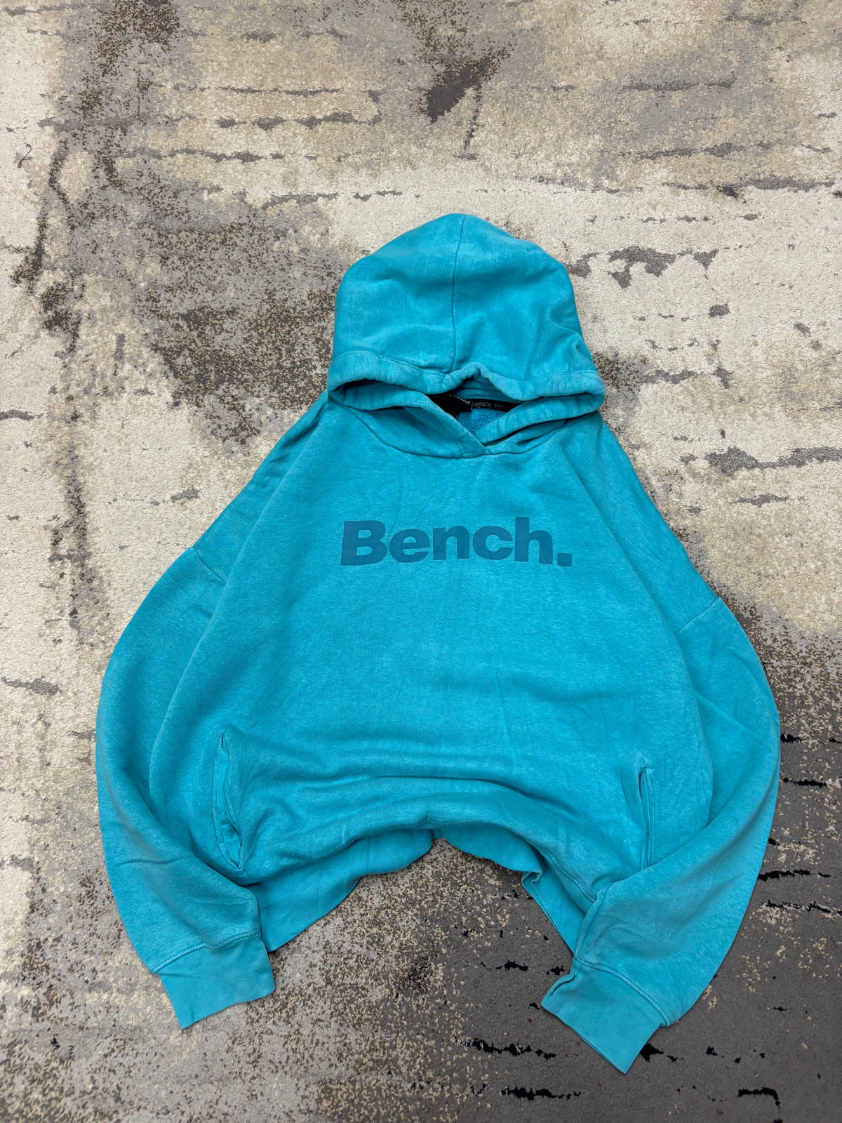 Bluza Bench hoodie, damskie w bardzo dobrym stanie rozmiar XXXL, widok z przodu