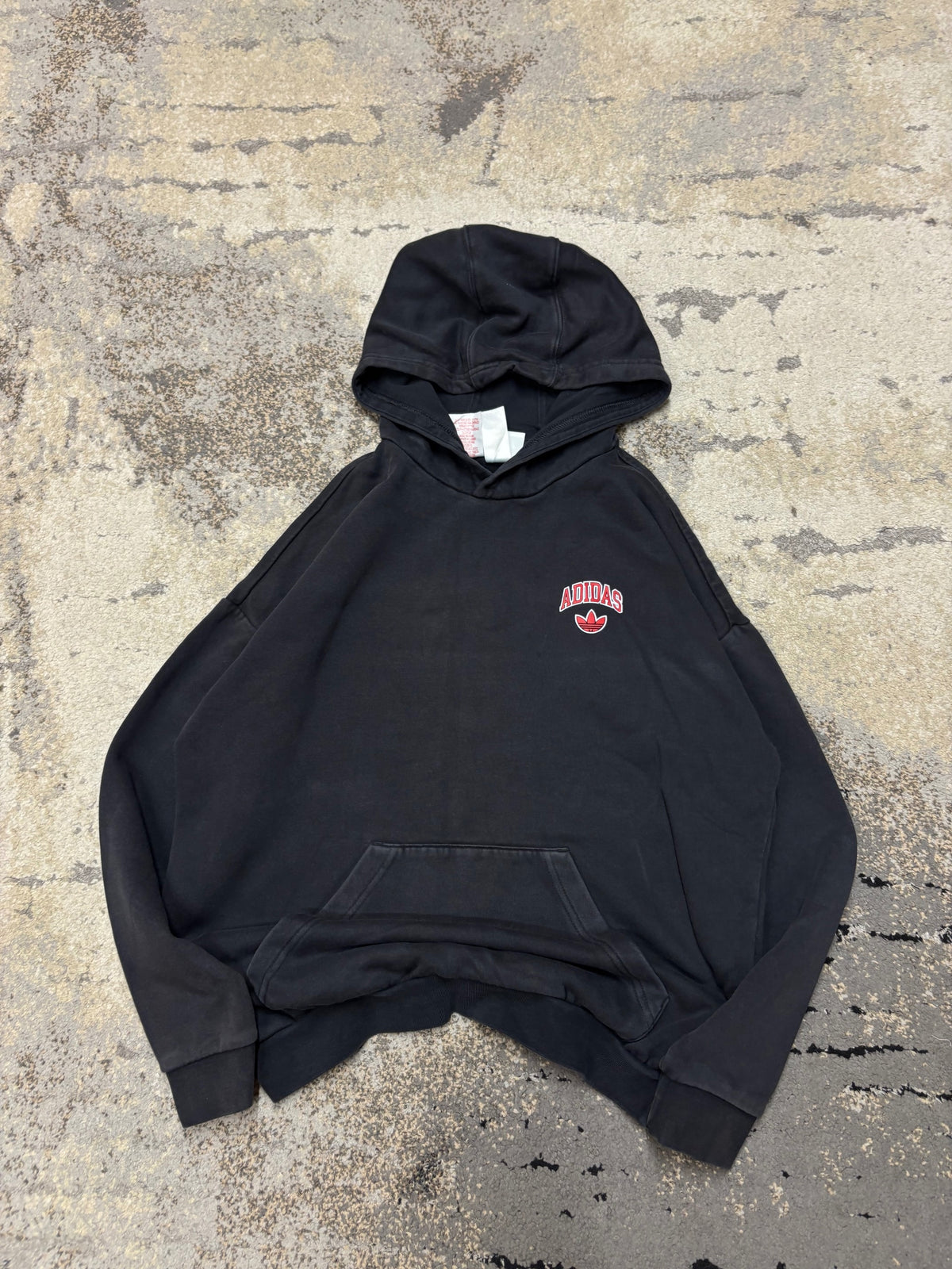 Bluza Adidas hoodie, dziecięce w bardzo dobrym stanie rozmiar 158 cm / 13 lat, widok z przodu