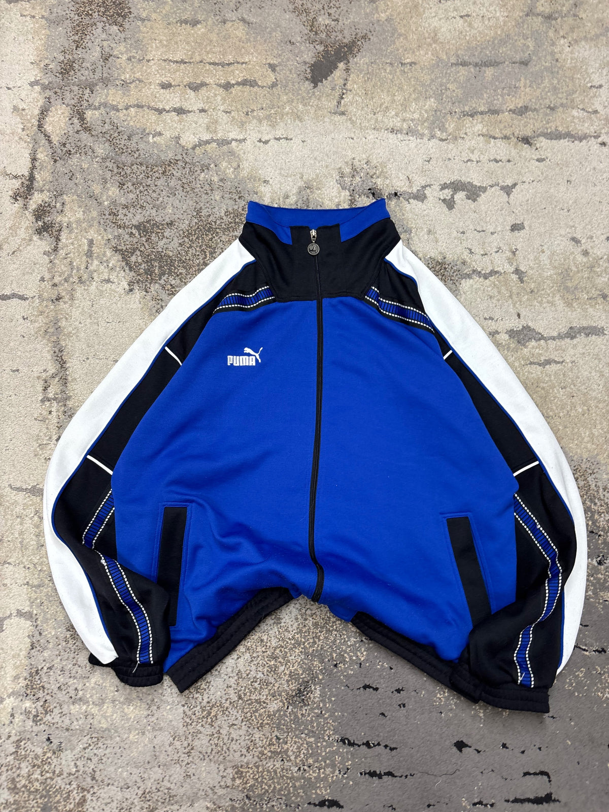 Bluza puma zipp vintage retro y2k, męskie w bardzo dobrym stanie rozmiar L, widok z przodu