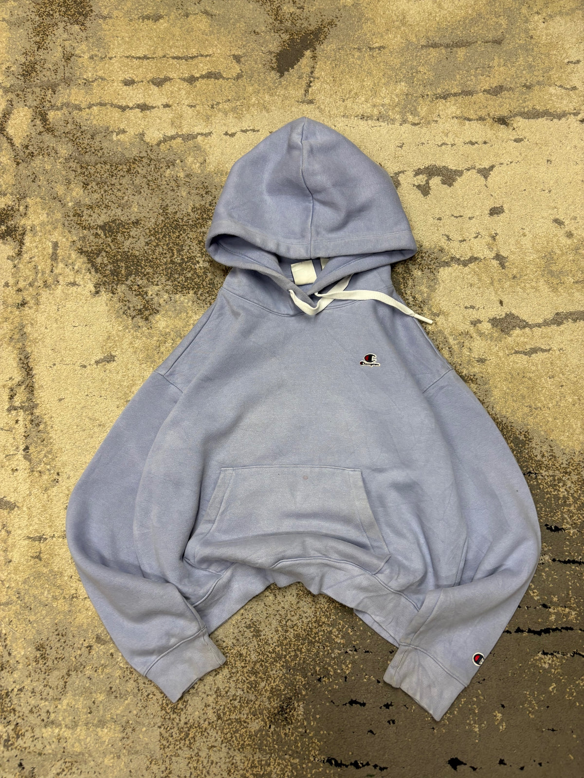 Bluza Champion hoodie, damskie w bardzo dobrym stanie rozmiar M, widok z przodu