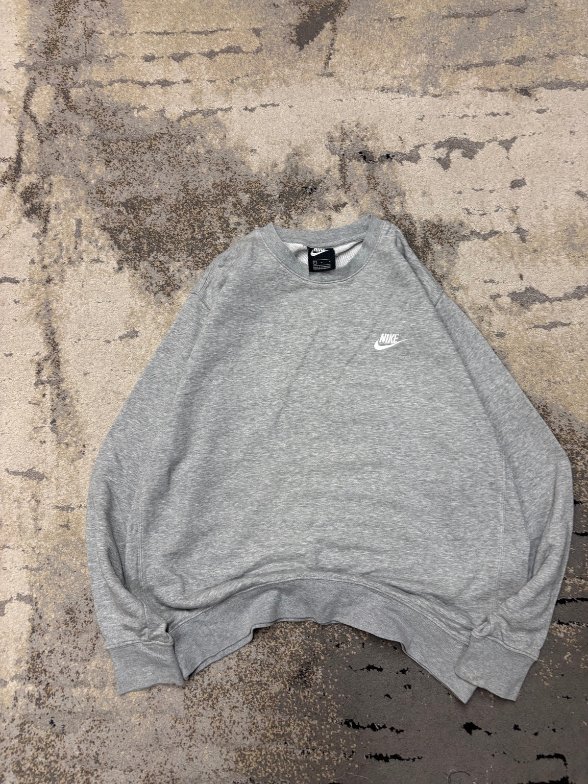 Bluza Nike crewneck, męskie w dobrym stanie rozmiar L, widok z przodu