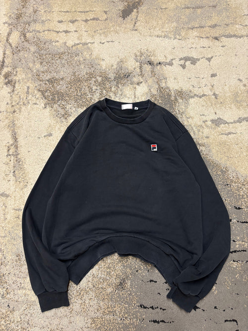 Bluza Fila crewneck, damskie w bardzo dobrym stanie rozmiar M, widok z przodu