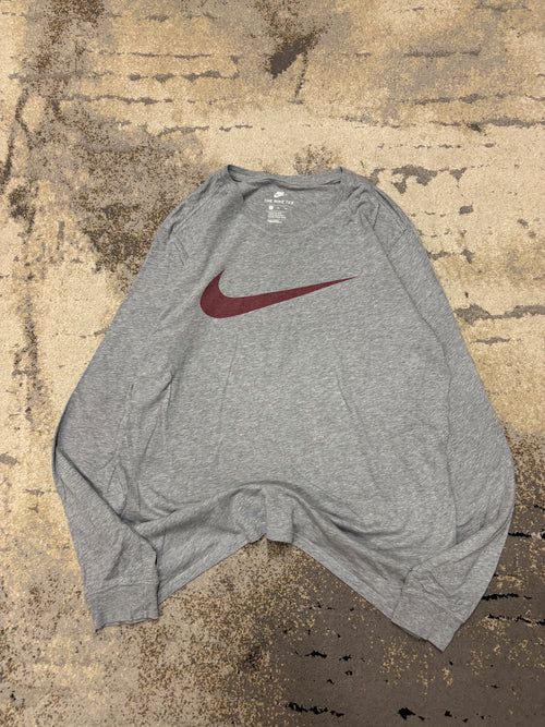 Bluzka Nike, męskie w bardzo dobrym stanie rozmiar XL, detal