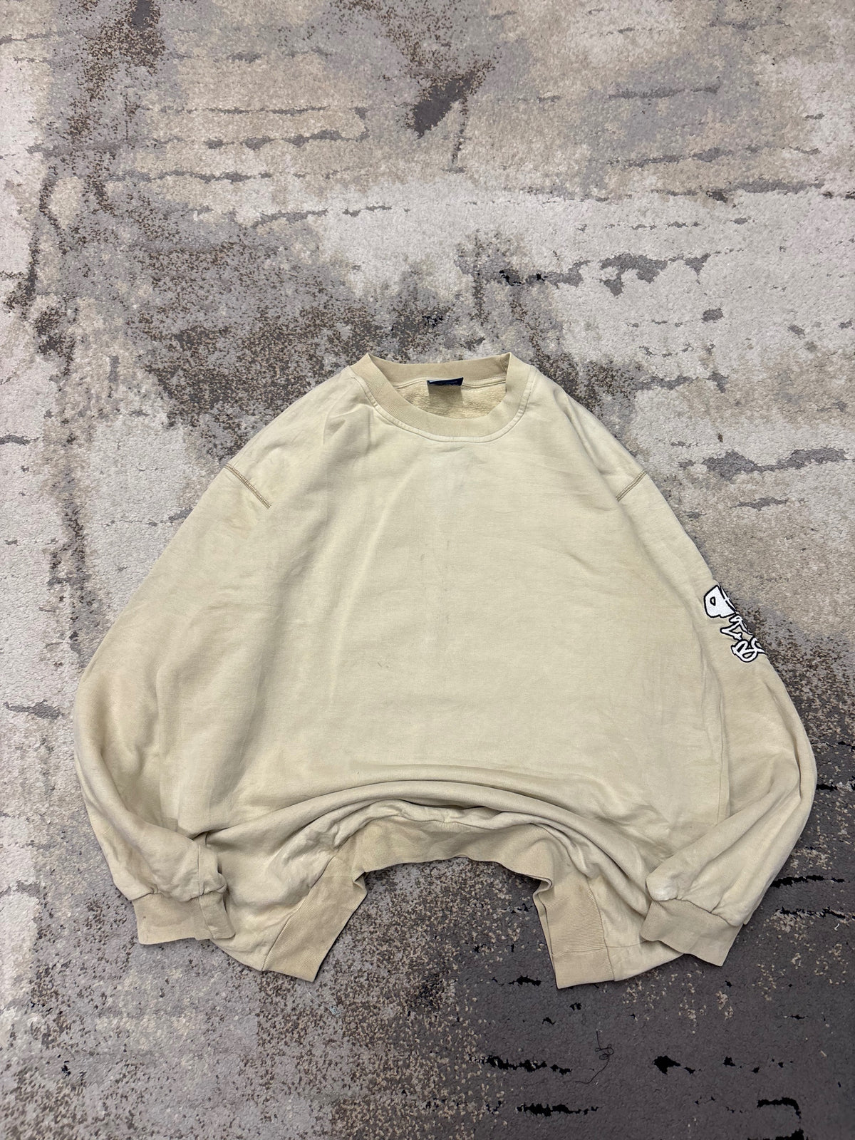 Bluza Fishbone crewneck, męskie w bardzo dobrym stanie rozmiar L, widok z przodu