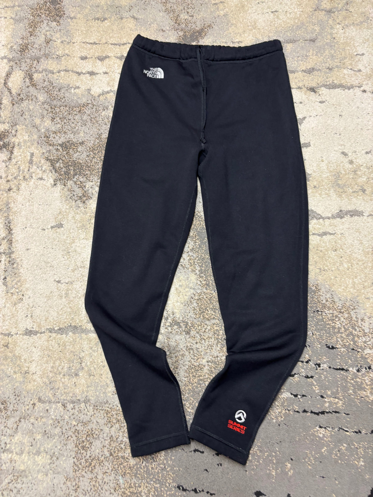 Dresy The North Face, męskie w bardzo dobrym stanie rozmiar M, detal