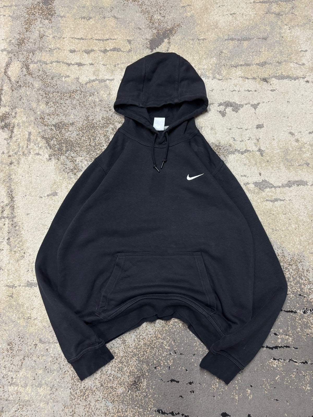 Bluza Nike hoodie, męskie w bardzo dobrym stanie rozmiar L, widok z przodu