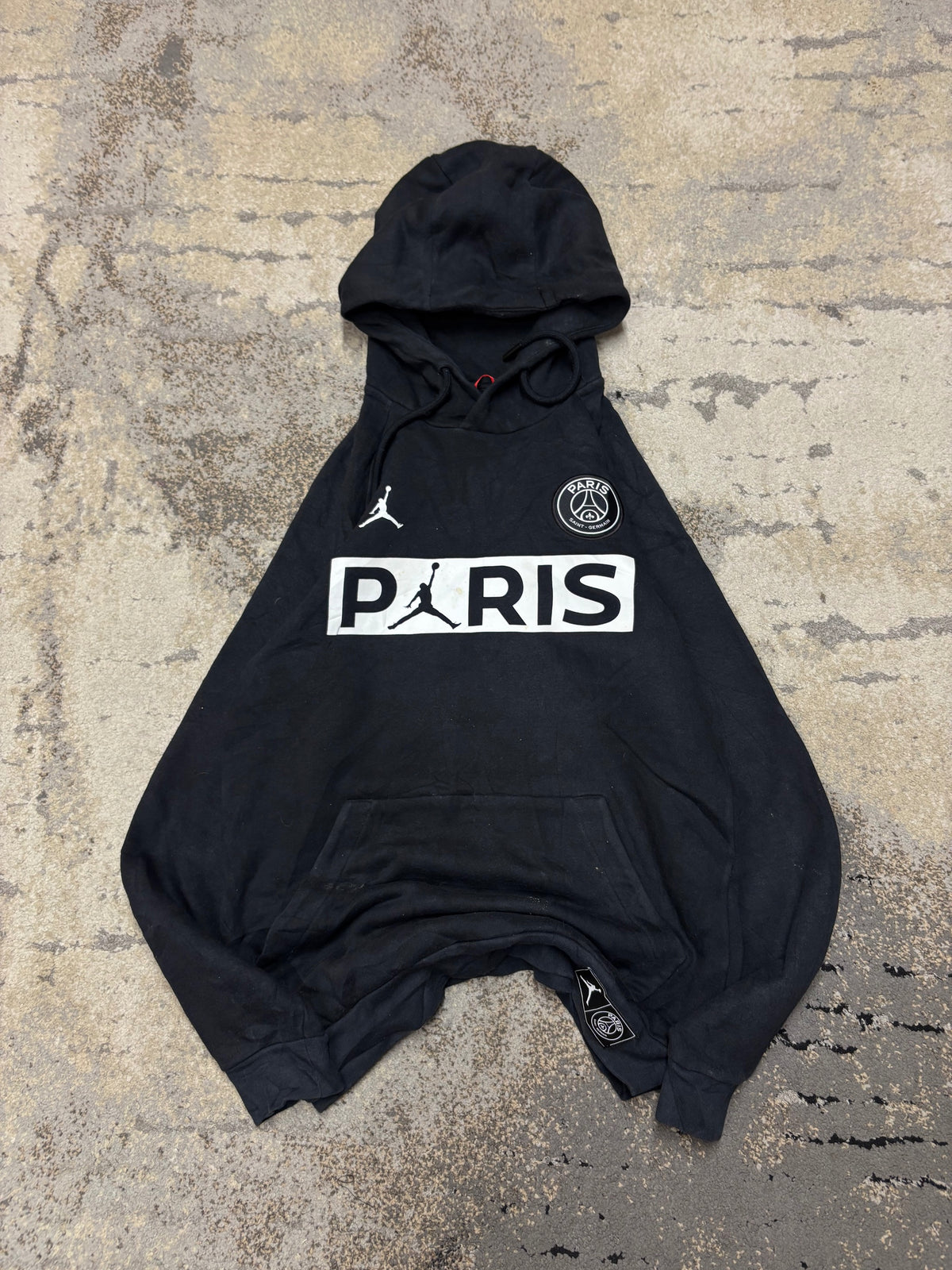 Bluza jordan hoodie, męskie w bardzo dobrym stanie rozmiar S, widok z przodu