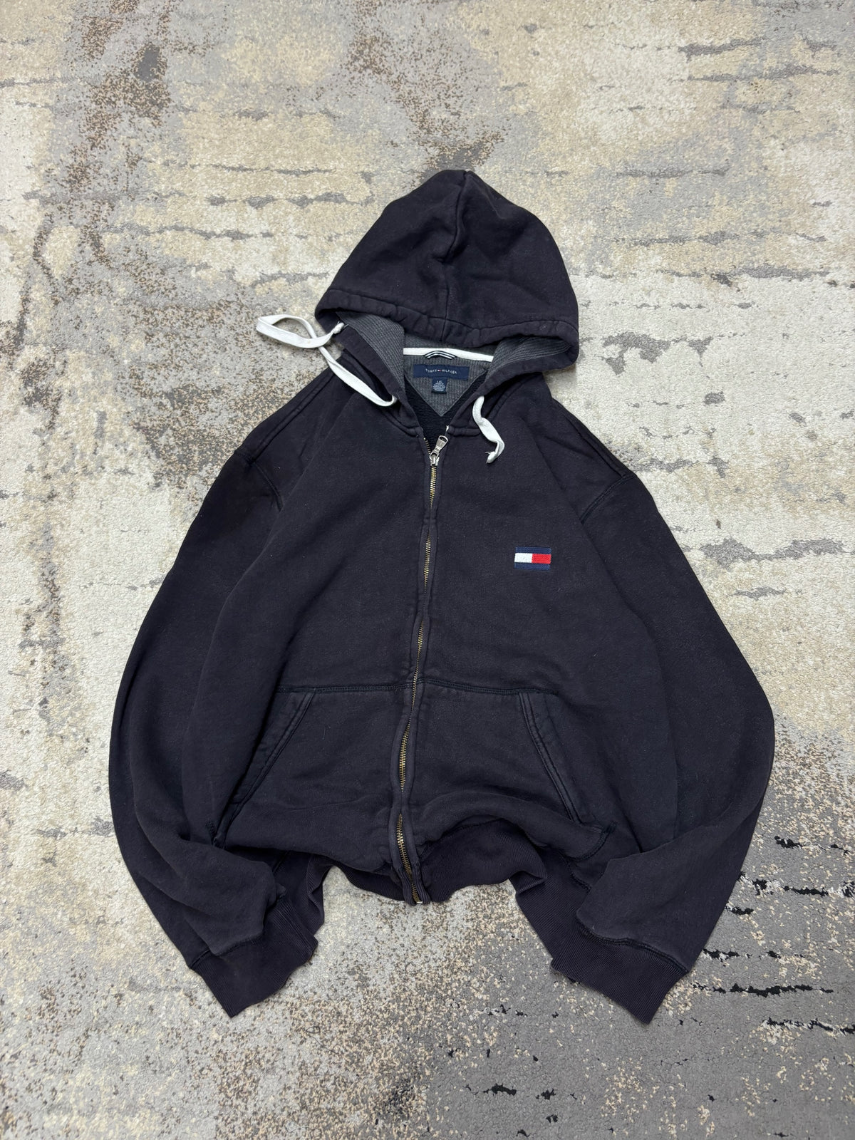Bluza Tommy Hilfiger, męskie w bardzo dobrym stanie rozmiar L, widok z przodu