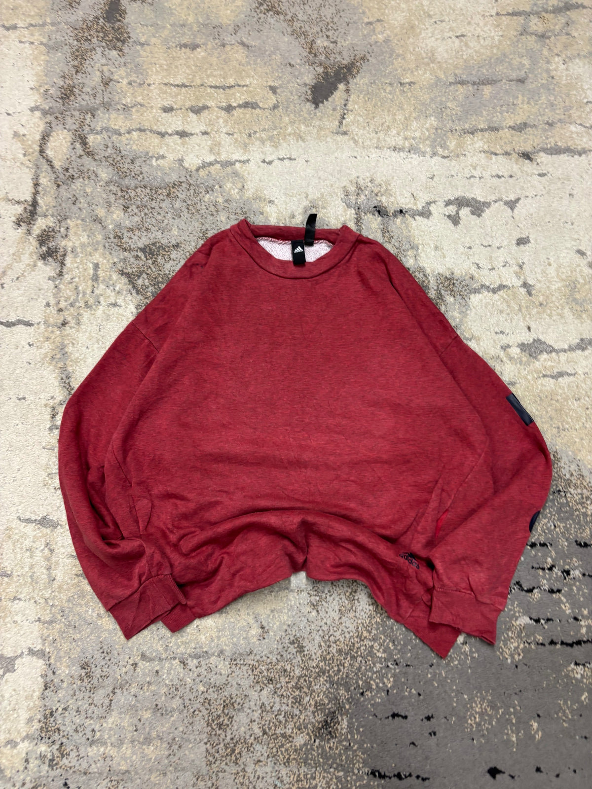 Bluza Adidas crewneck, damskie w bardzo dobrym stanie rozmiar L, widok z przodu