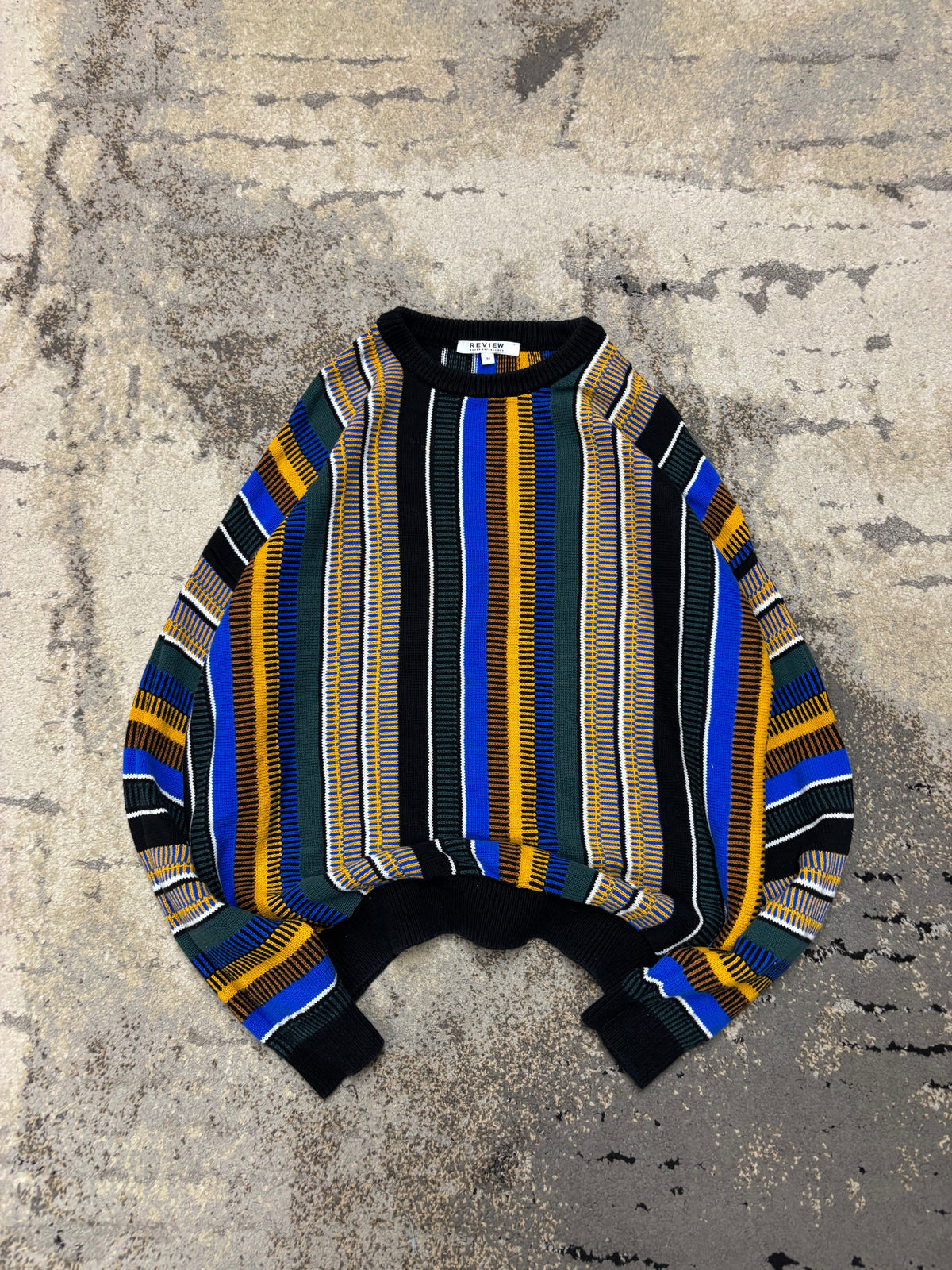 Japan Style Sweterek vintage retro y2k, męskie w bardzo dobrym stanie rozmiar M, widok z przodu