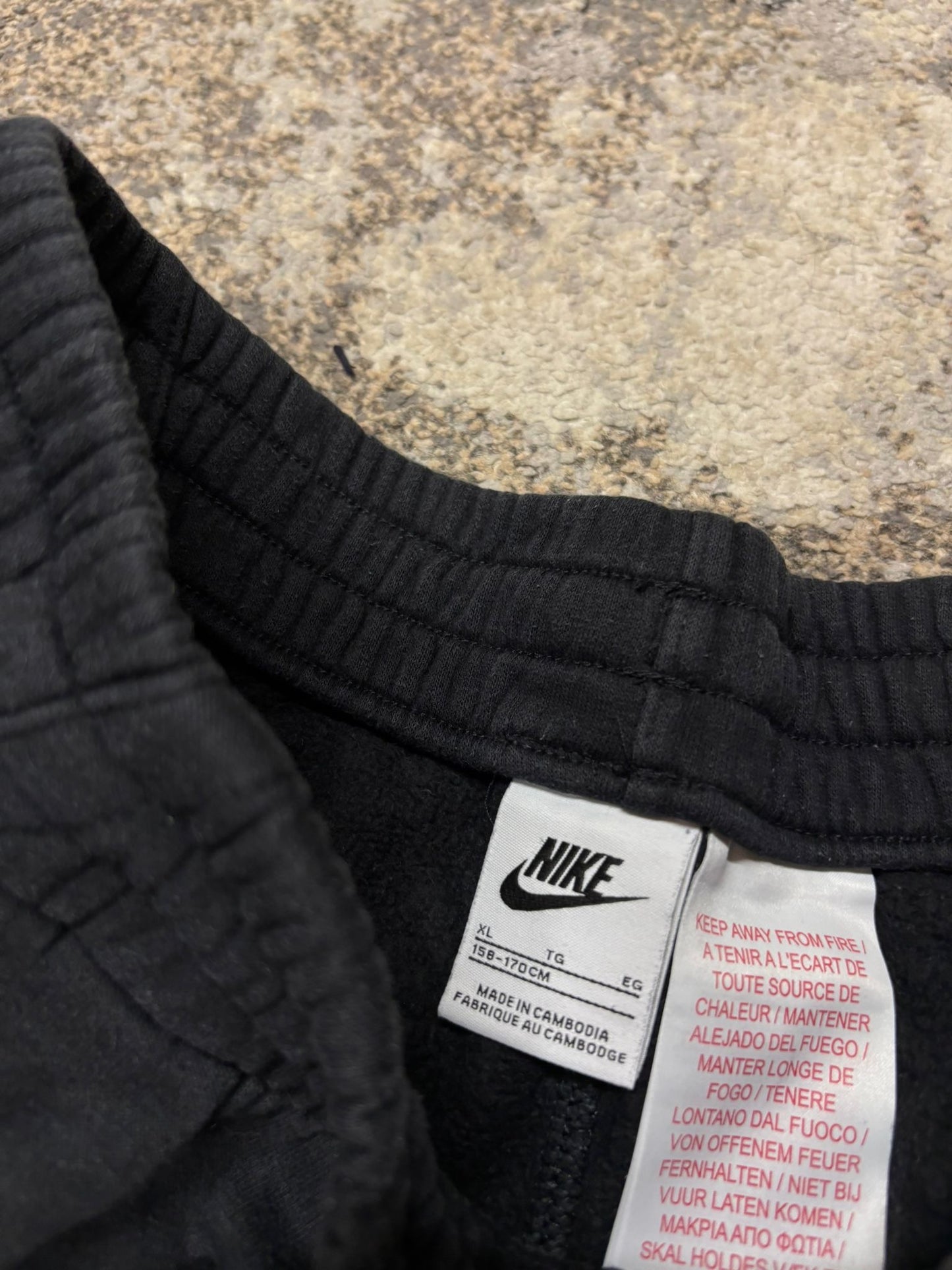 Dresy dziecięce Nike