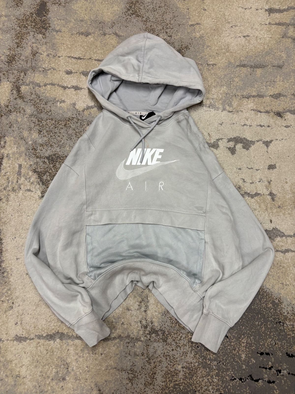 Bluza Nike hoodie, damskie w dobrym stanie rozmiar S, widok z przodu