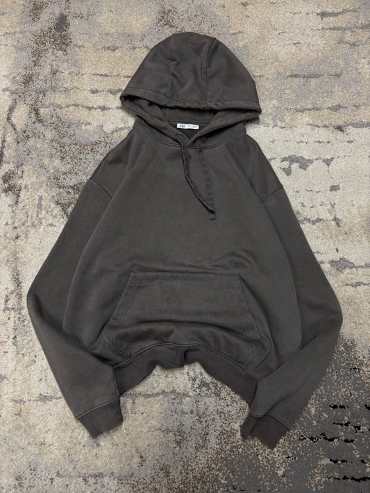 Bluza Basic Zara hoodie, damskie w bardzo dobrym stanie rozmiar M, widok z przodu