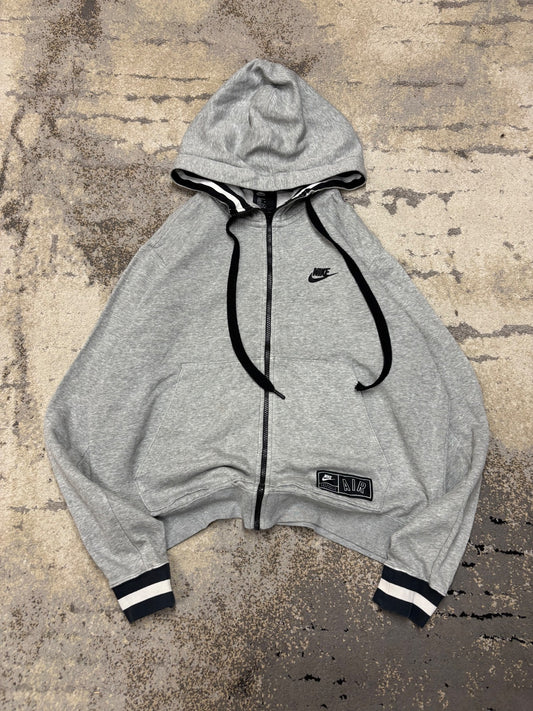 Bluza Nike zipp, męskie w bardzo dobrym stanie rozmiar M, widok z przodu