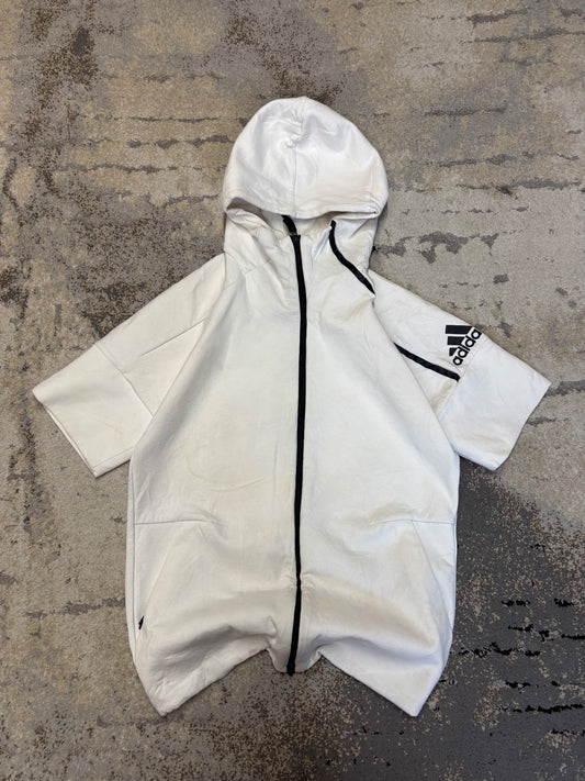Bluza Adidas zipp, damskie w bardzo dobrym stanie rozmiar S, widok z przodu