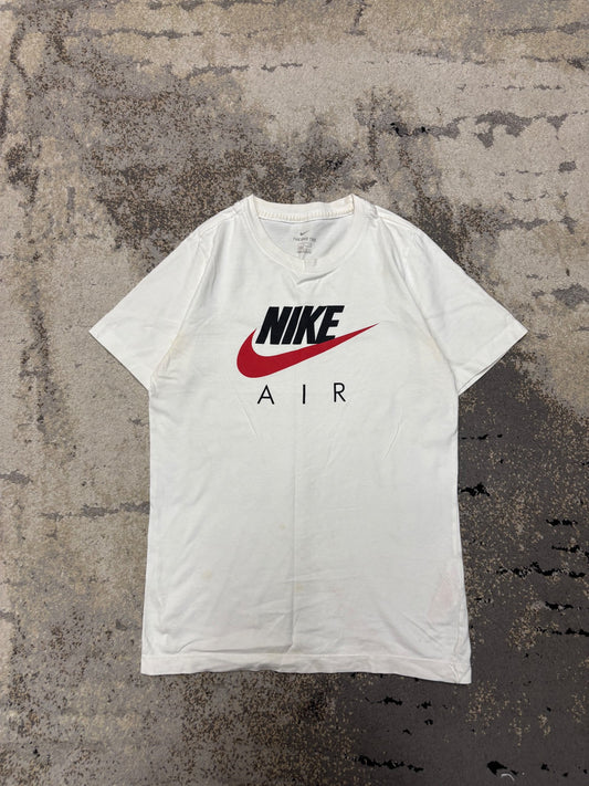Koszulka Nike, dziecięce w bardzo dobrym stanie rozmiar 152 cm / 12 lat, widok z przodu