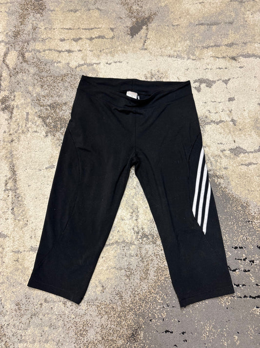 Legginsy adidas, damskie w bardzo dobrym stanie rozmiar M, detal
