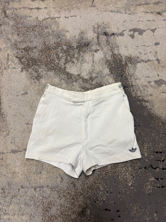 Spodenki Adidas Vintage retro y2k, damskie w bardzo dobrym stanie rozmiar XS, detal