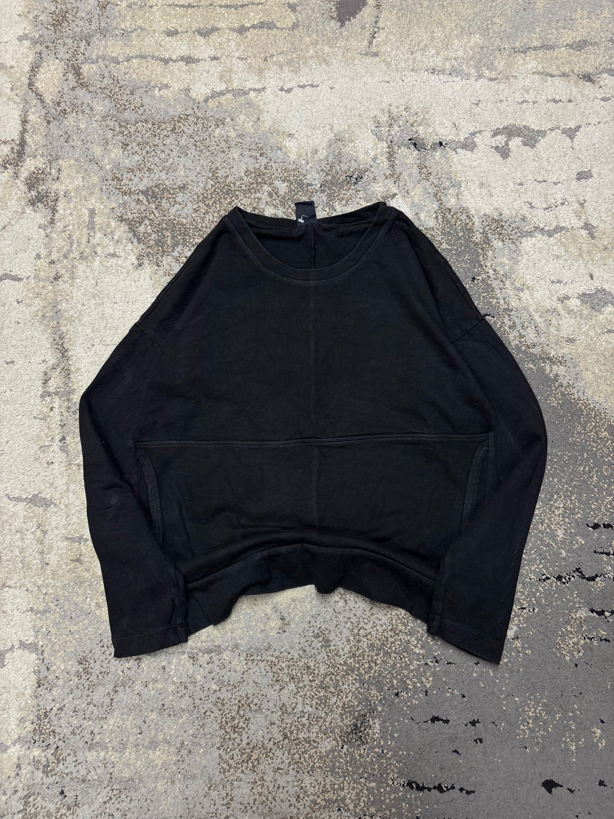 Bluza Gap crevneck, damskie w bardzo dobrym stanie rozmiar M, detal