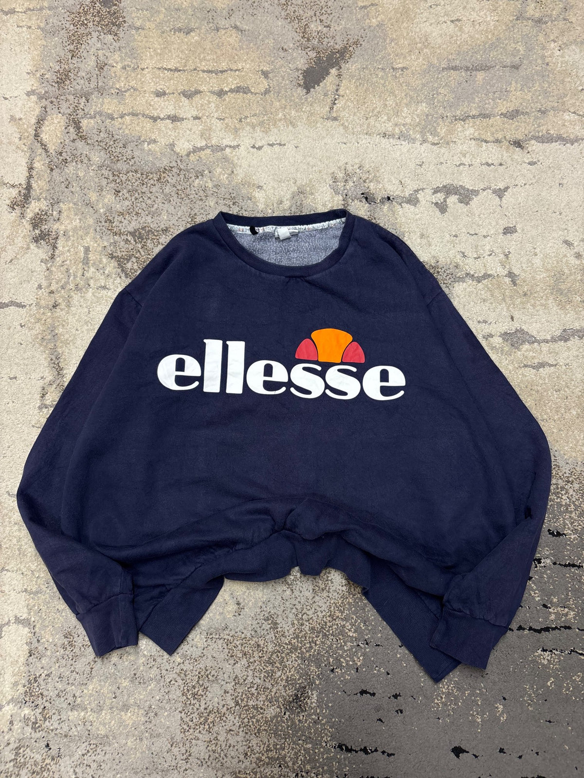 Bluza Ellesse crevneck, męskie w bardzo dobrym stanie rozmiar XXL, widok z przodu