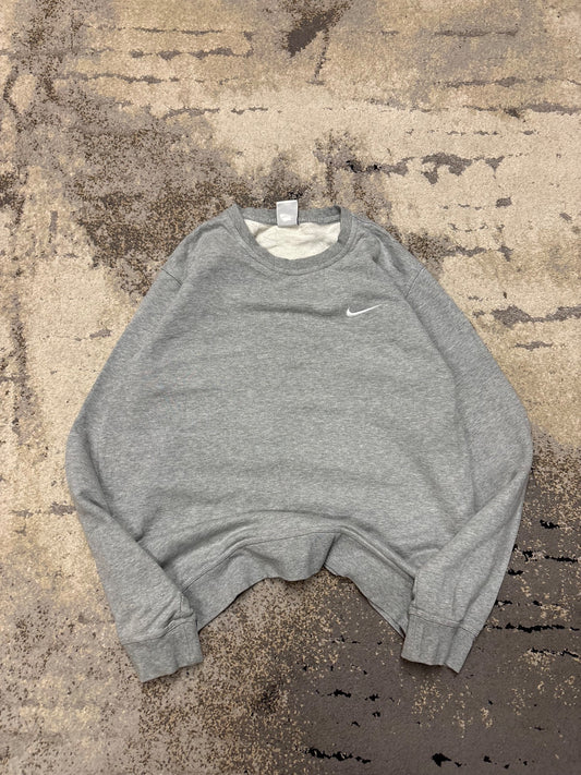Bluza Nike crevneck, damskie w bardzo dobrym stanie rozmiar L, widok z przodu
