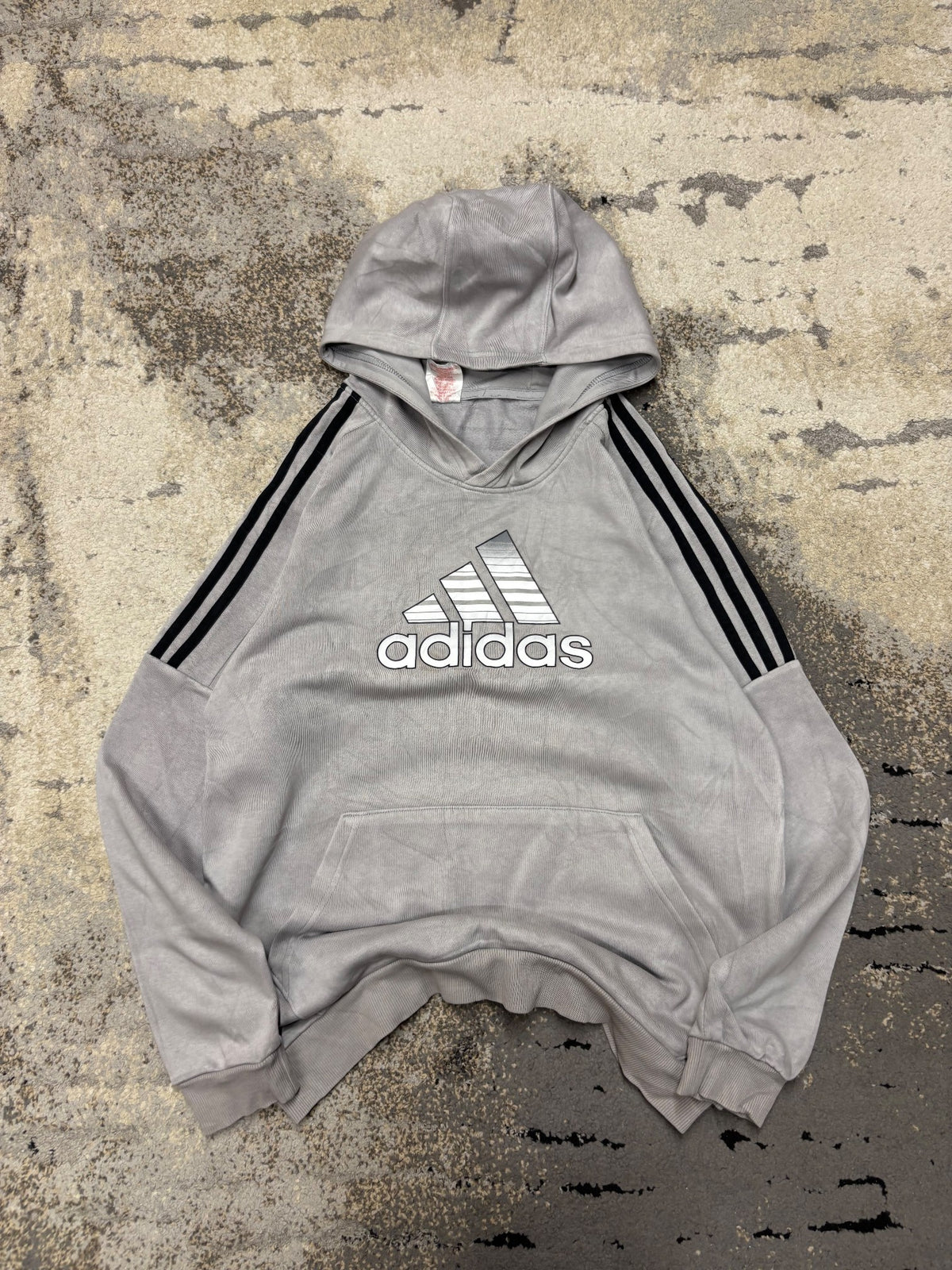 Bluza Adidas hoodie, dziecięce w bardzo dobrym stanie rozmiar 158 cm / 13 lat, widok z przodu