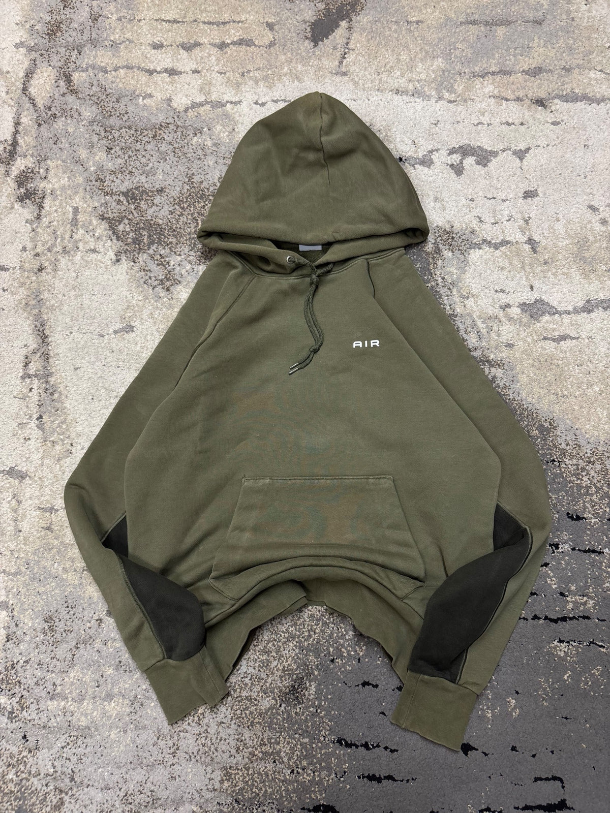 Bluza Nike hoodie, damskie w bardzo dobrym stanie rozmiar S, detal