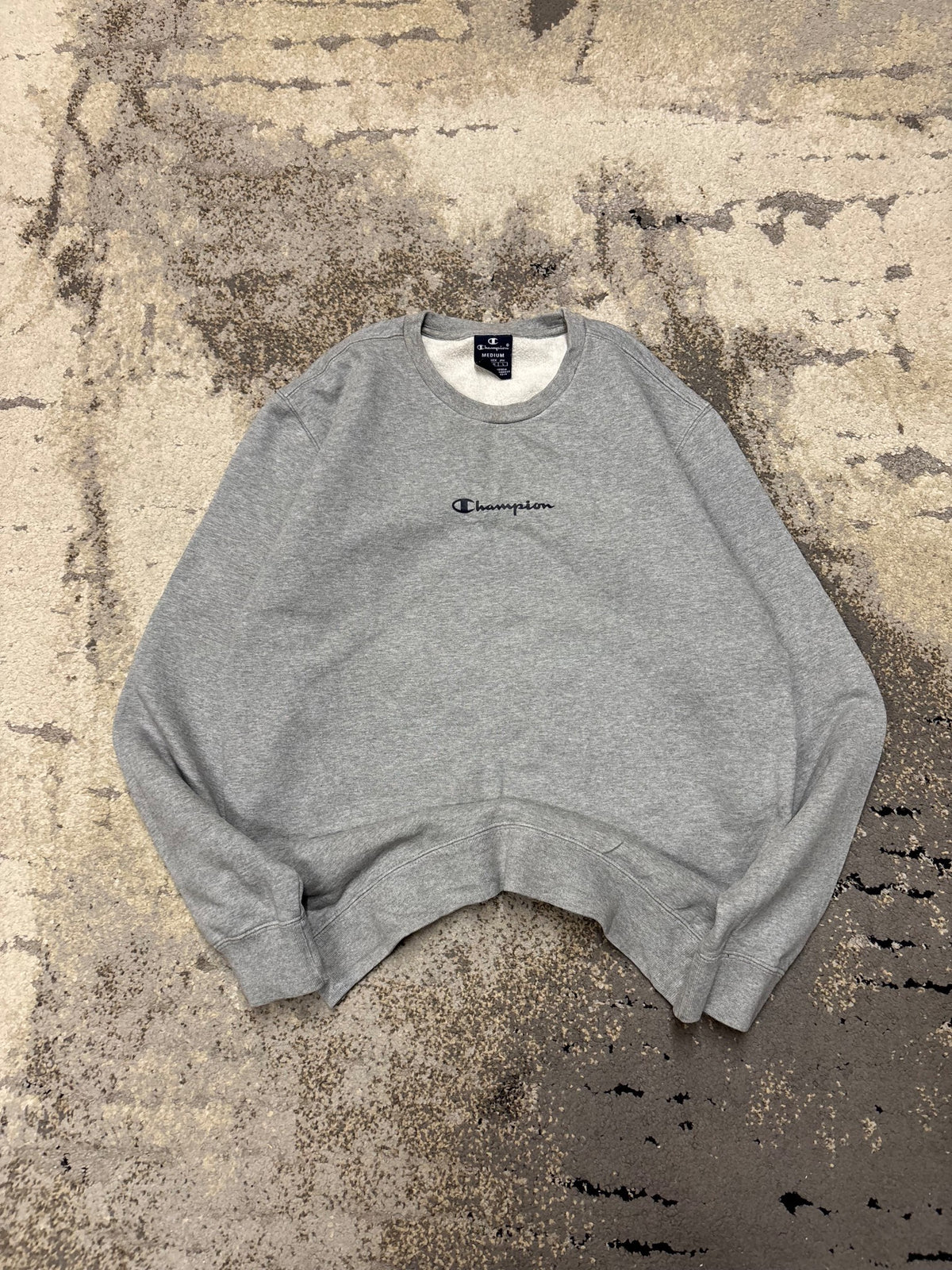 Bluza Champion crevneck, damskie w bardzo dobrym stanie rozmiar M, widok z przodu