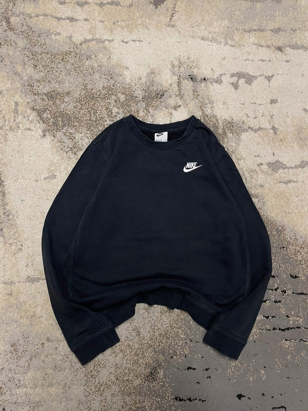 Bluza Nike crevneck, dziecięce w bardzo dobrym stanie rozmiar 158 cm / 13 lat, widok z przodu