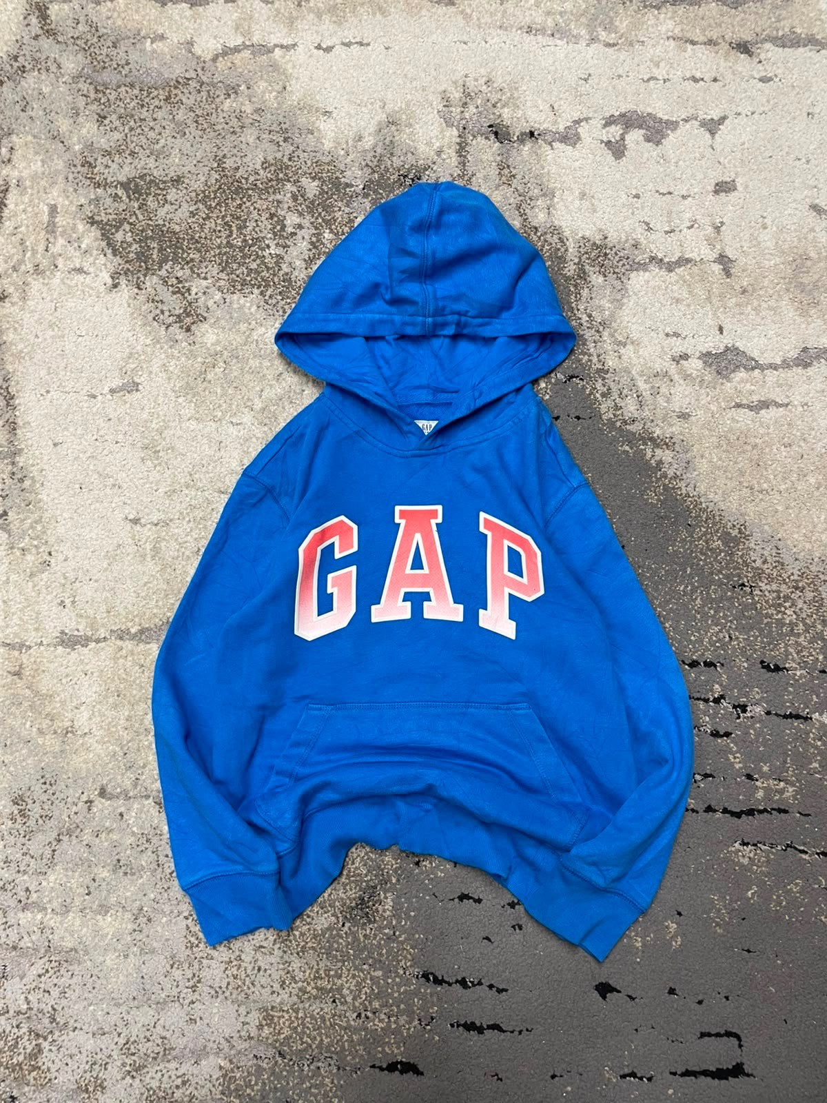 Bluza Gap hoodie, dziecięce w bardzo dobrym stanie rozmiar M, widok z przodu