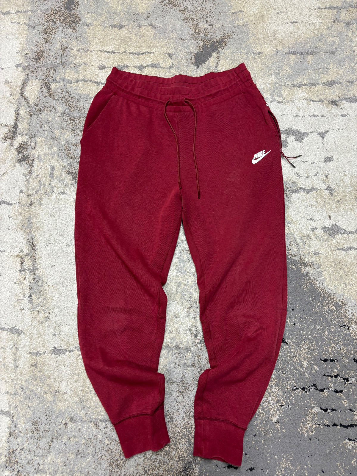 Dresy Nike, męskie w dobrym stanie rozmiar M, widok z przodu