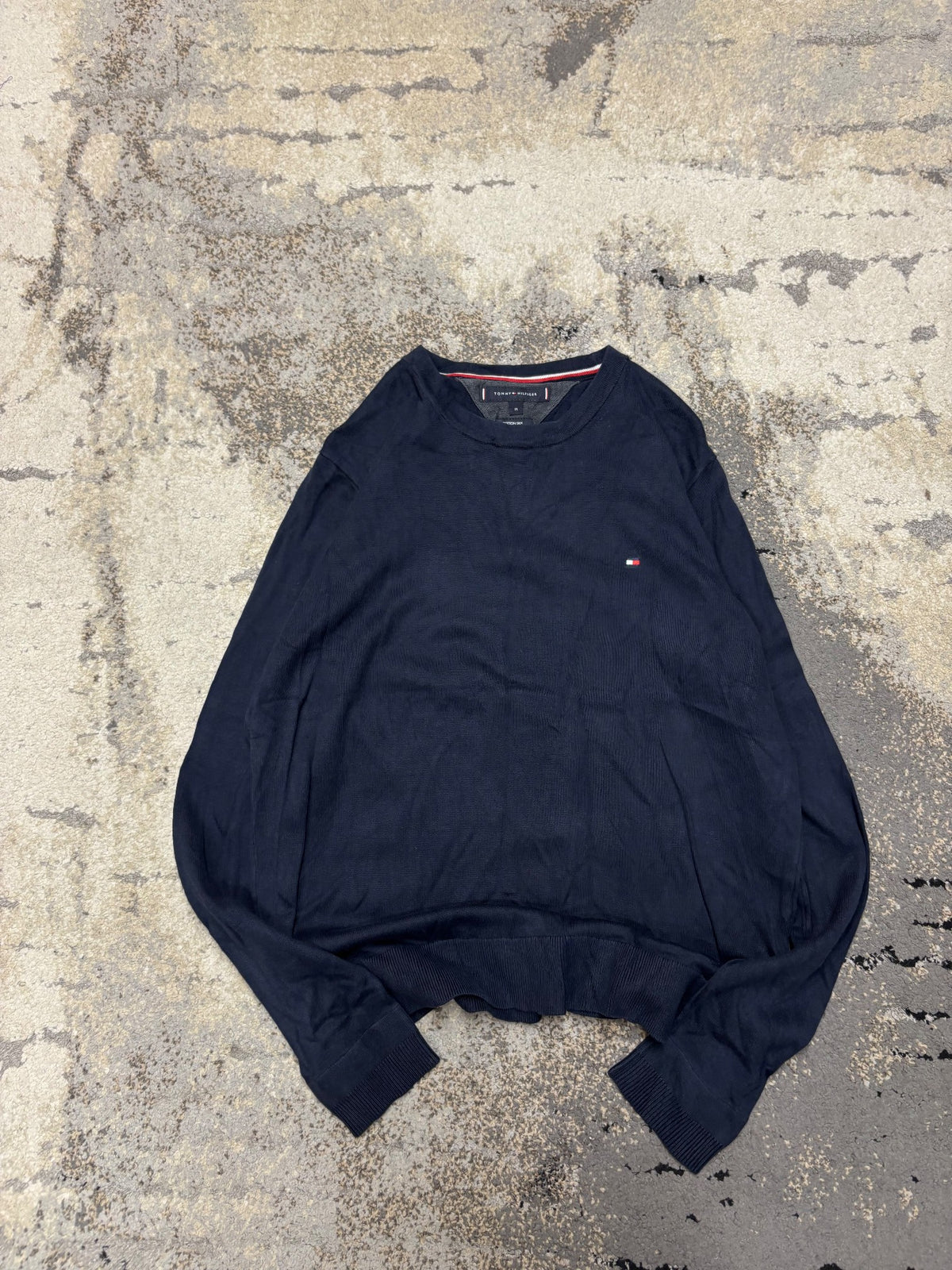 Sweterek Tommy Hilfiger, damskie w bardzo dobrym stanie rozmiar M, widok z przodu