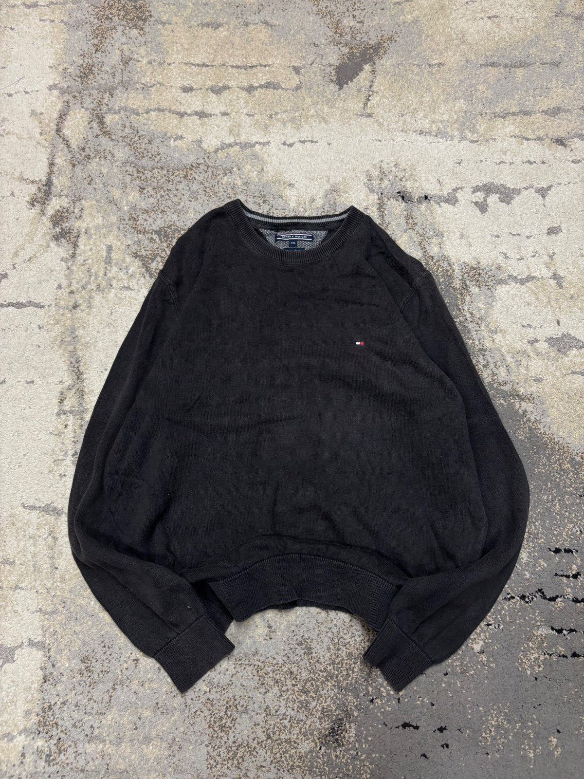Sweterek Tommy Hilfiger, męskie w bardzo dobrym stanie rozmiar L, detal