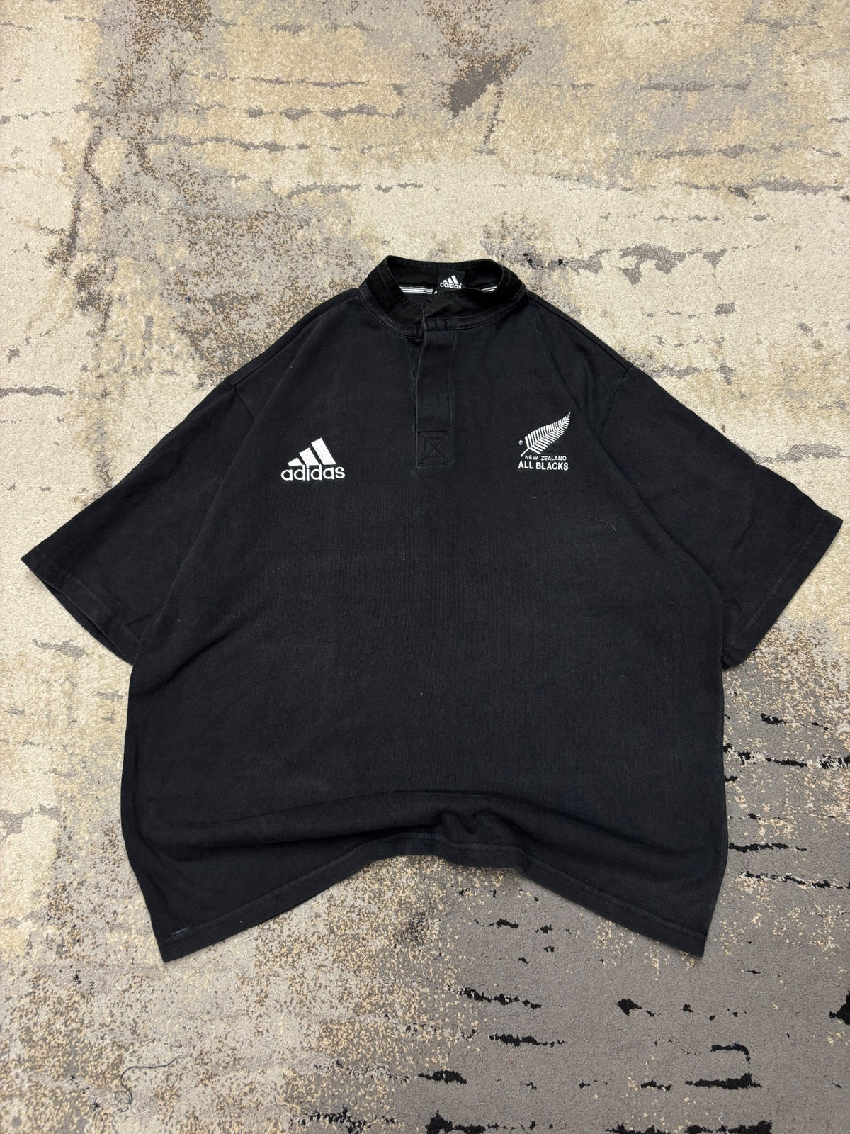 Koszulka Adidas, męskie w bardzo dobrym stanie rozmiar XXL, widok z przodu