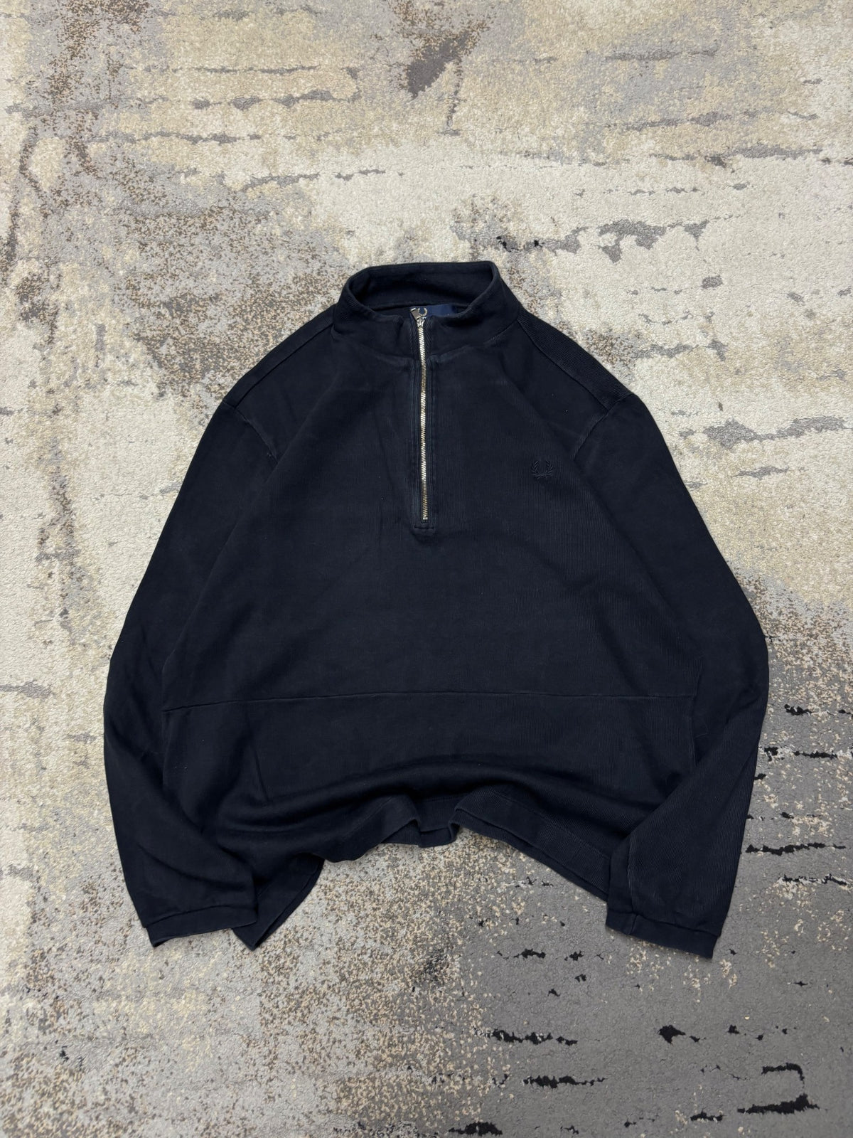 Bluza Fred Perry half zipp, męskie w bardzo dobrym stanie rozmiar L, widok z przodu