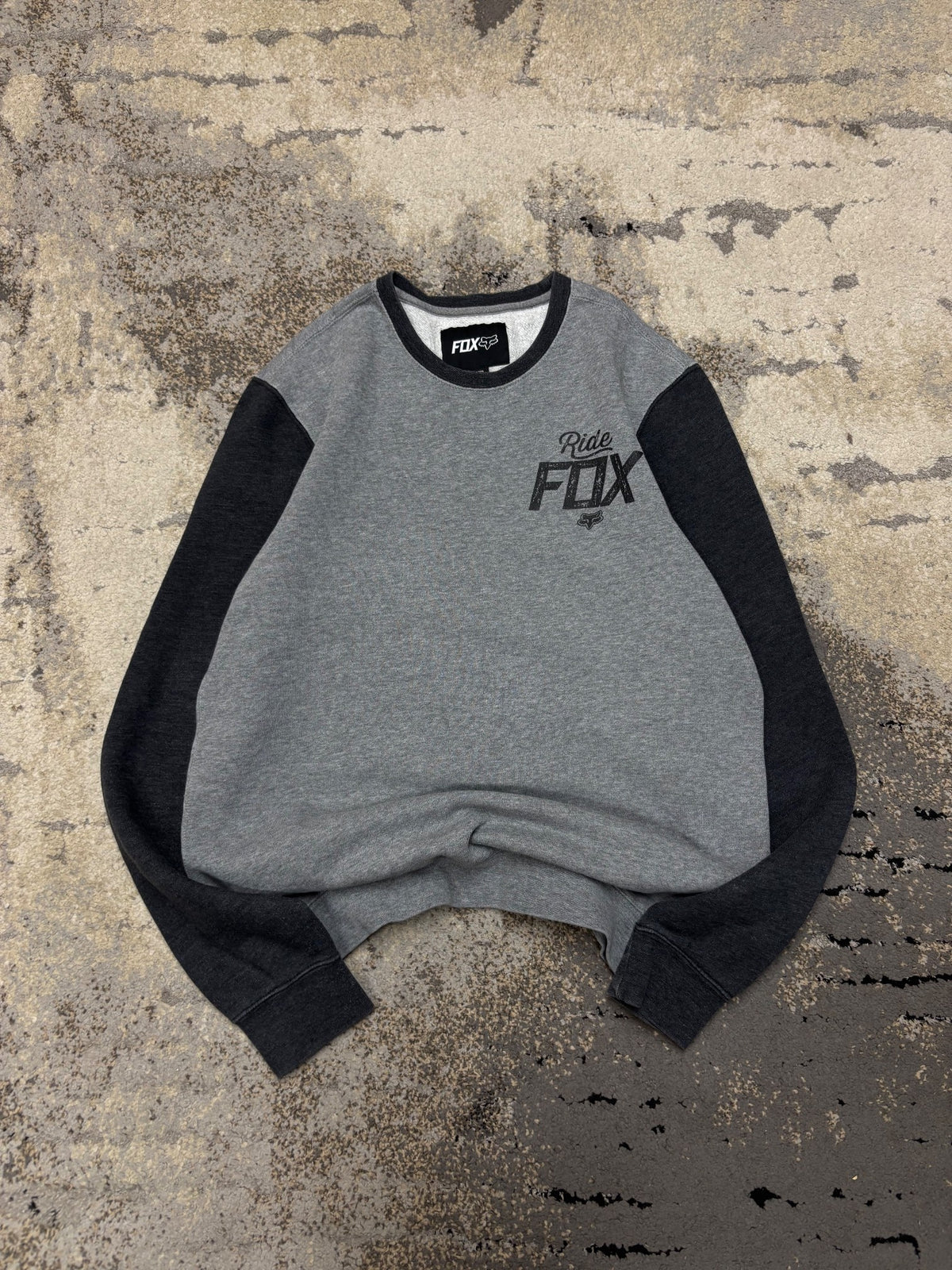 Bluza Fox Vintage crevneck, męskie w bardzo dobrym stanie rozmiar S, widok z przodu