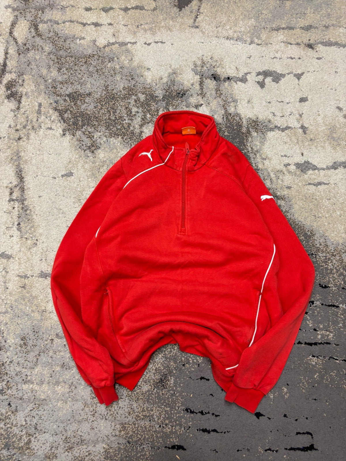 Bluza Puma zipp, damskie w bardzo dobrym stanie rozmiar S, widok z przodu