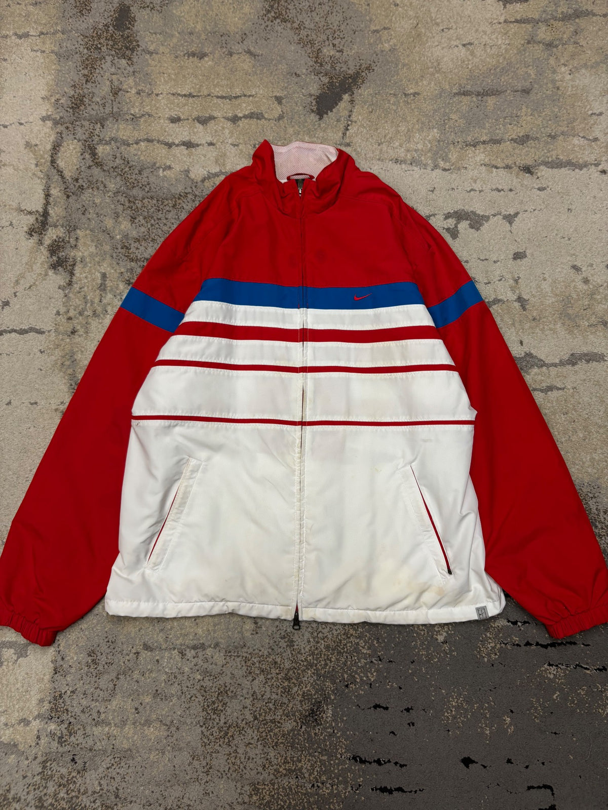 Kurtka Nike Vintage retro y2k, męskie w bardzo dobrym stanie rozmiar L, widok z przodu