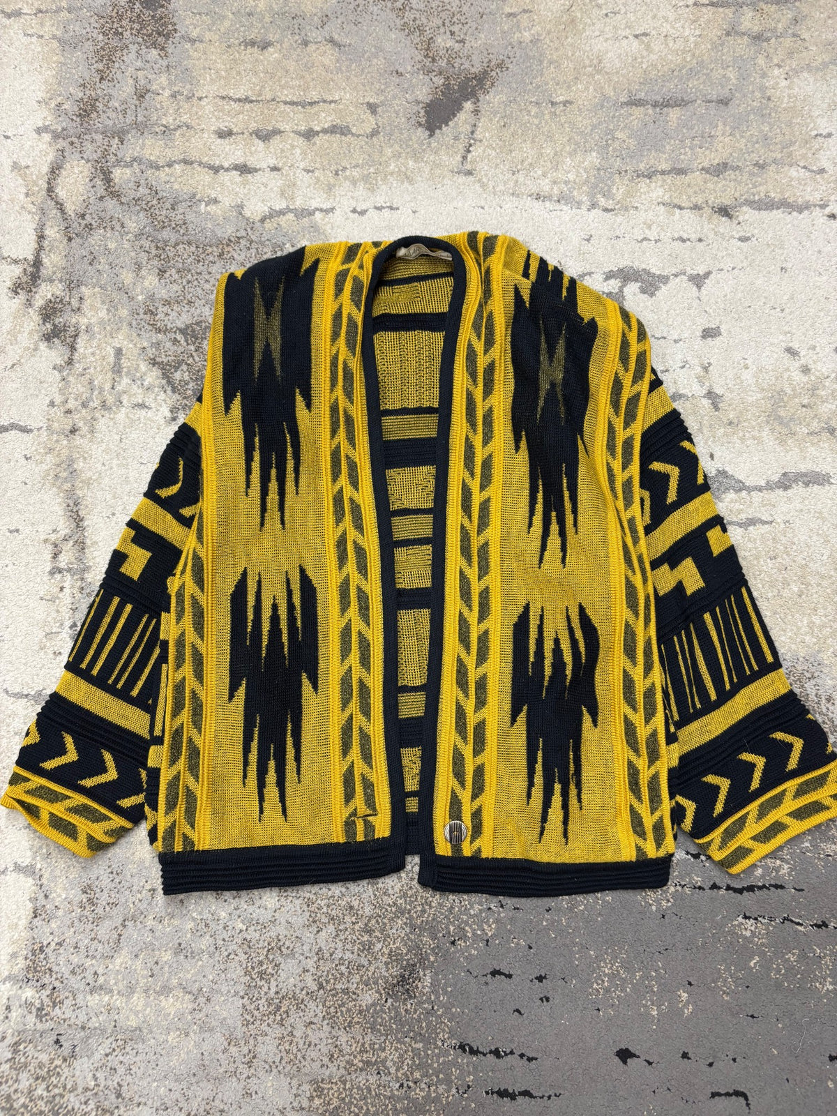 Japan Style Sweter vintage retro y2k, damskie w bardzo dobrym stanie rozmiar L, widok z przodu