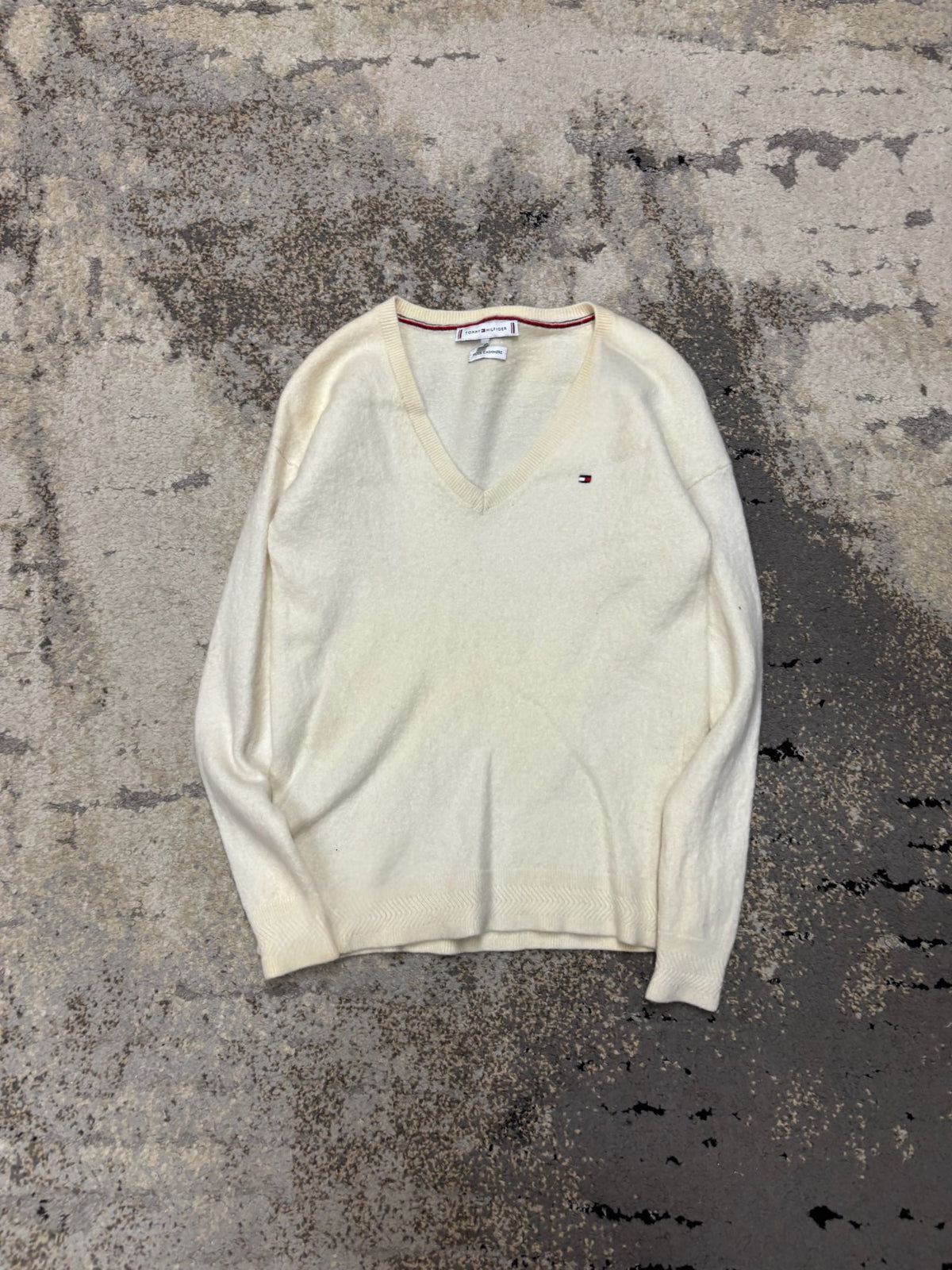 Sweterek Tommy Hilfiger, damskie w bardzo dobrym stanie rozmiar S, widok z przodu