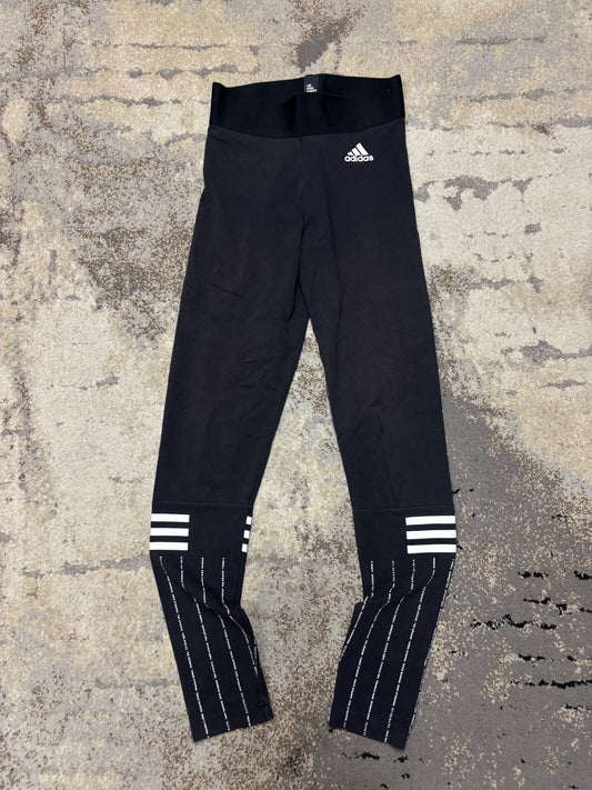 Legginsy adidas, damskie w bardzo dobrym stanie rozmiar XS, widok z przodu