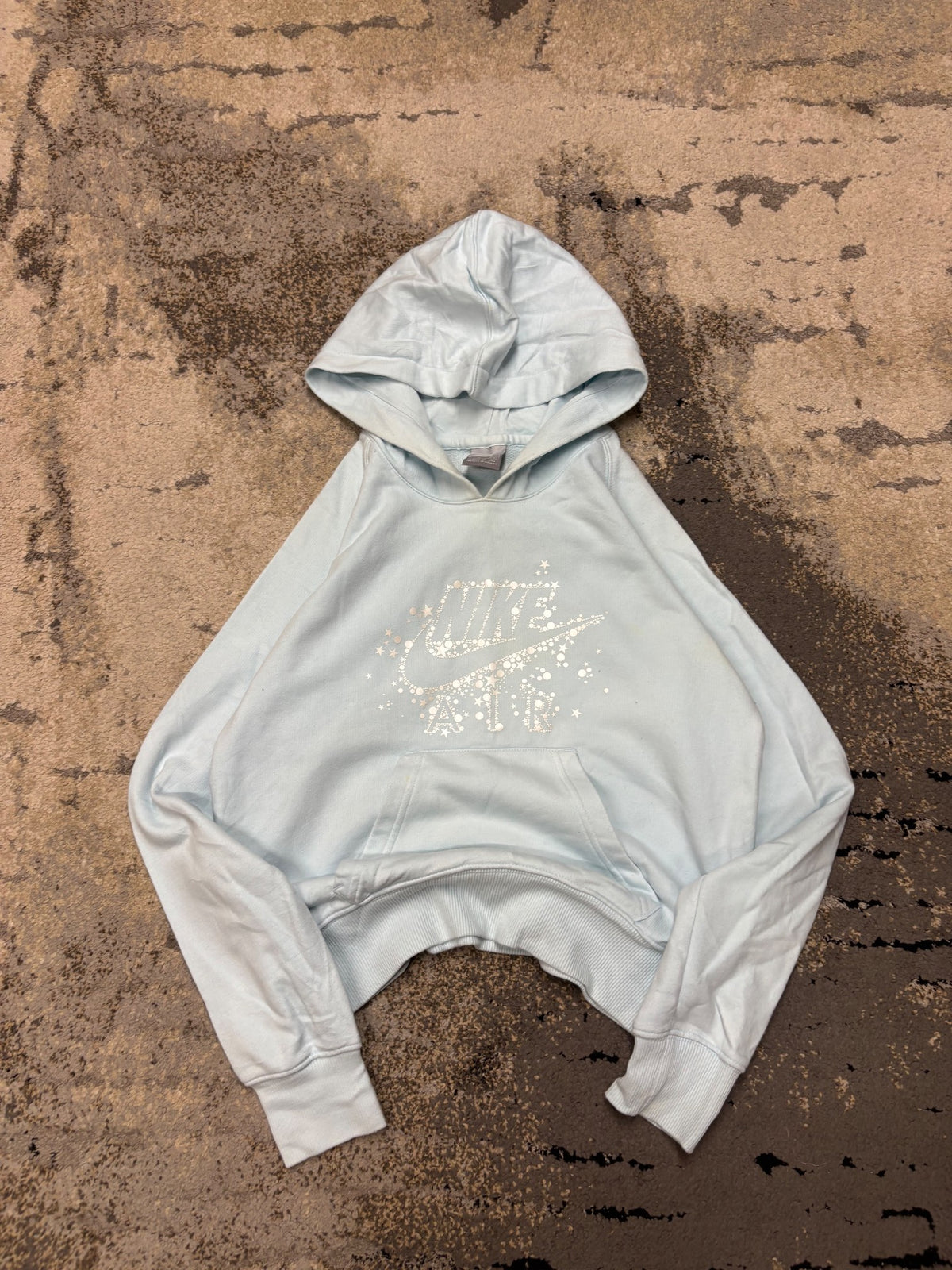 Bluza Nike hoodie, damskie w bardzo dobrym stanie rozmiar S, widok z przodu