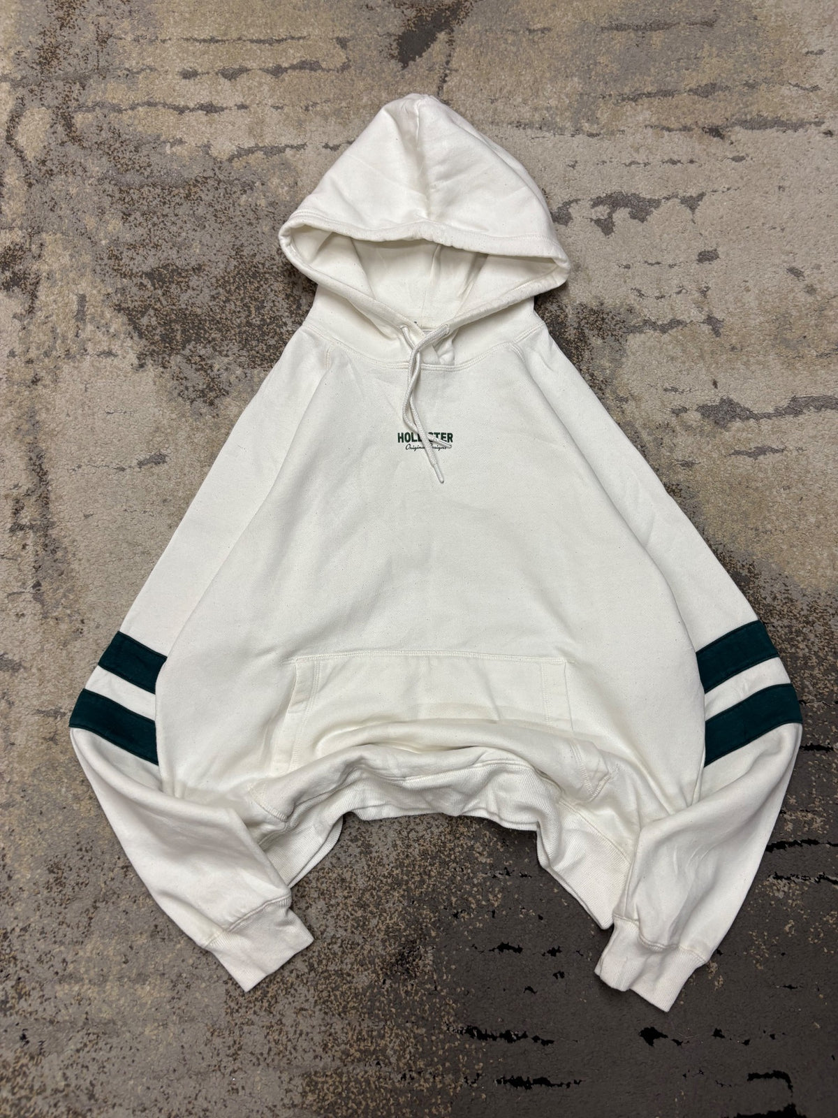Bluza Hollister hoodie, damskie w bardzo dobrym stanie rozmiar M, widok z przodu
