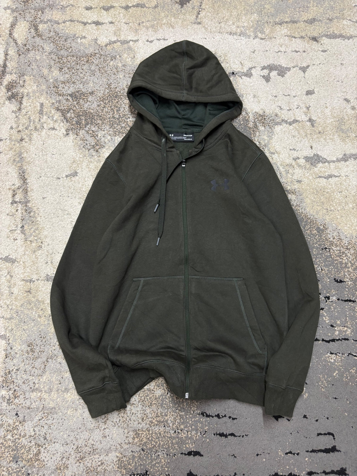 Bluza Under Armour zipp, męskie w bardzo dobrym stanie rozmiar S, widok z przodu