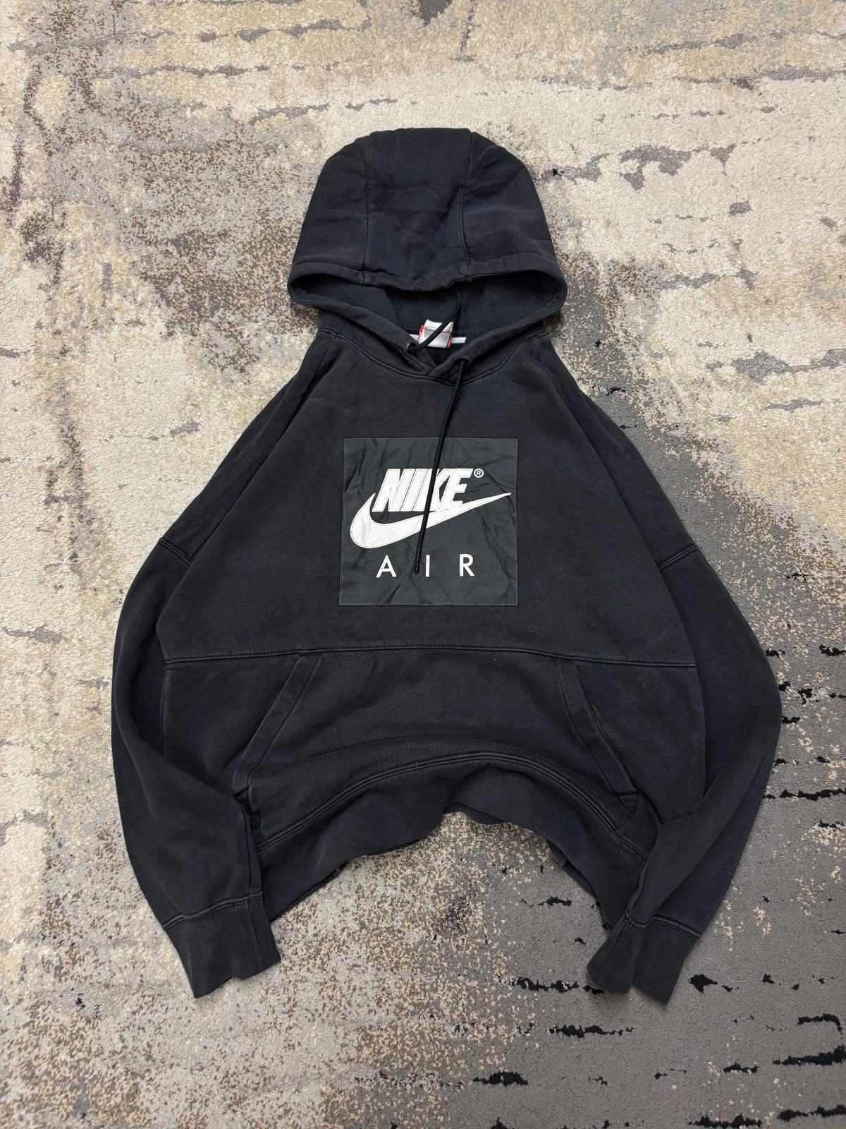 Bluza Nike hoodie, męskie w bardzo dobrym stanie rozmiar M, detal